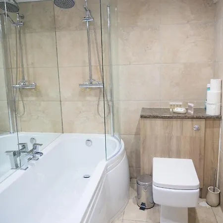 V2 Park Row Apartament *