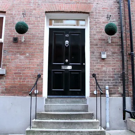 V2 Park Row Apartament